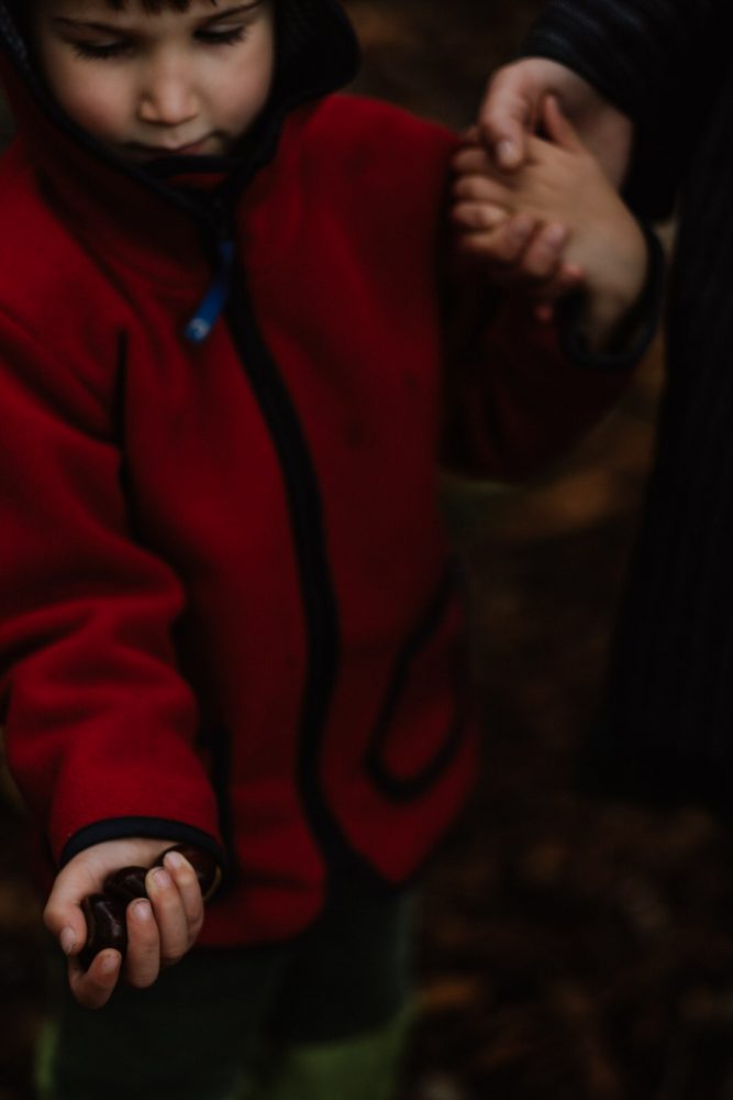 Familienshooting draußen in Düssedorf mit Roar