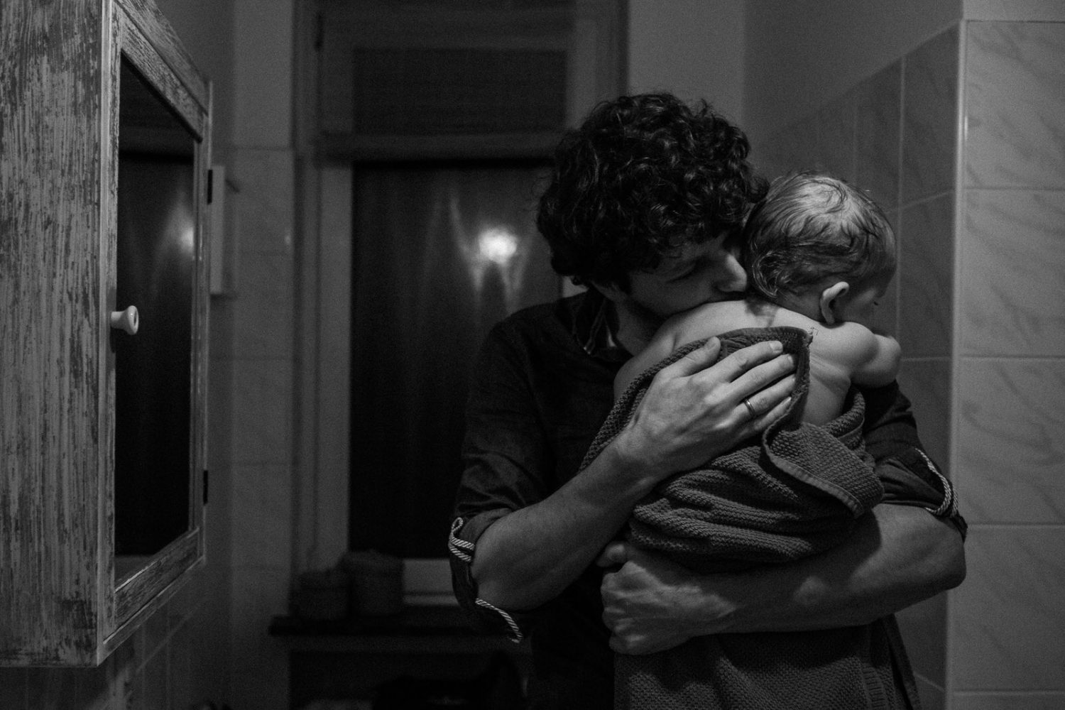 Ein Familienshooting sollte zu Euch passen. Wir machen echte Familienfotos.